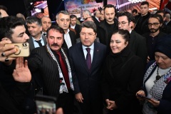 Adalet-Bakani-Yilmaz-Tunc-Karadeniz-Tanitim-Gunlerinin-Acilisina-Katildi-3