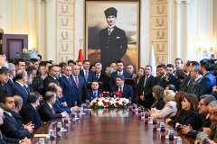 Adalet-Bakanliginda-Gorev-Degisimi-Akin-Gurlek-Gorevi-Yilmaz-Tunctan-Devraldi-2