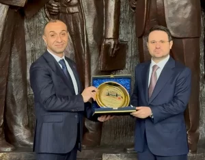 hsk-uyeligine-atanan-sait-ozdemire-istanbul-adliyesinde-veda-toreni-AJtKDFfn.jpg