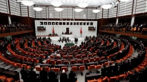 tbmmde-bu-hafta-gundem-yogun-gozler-genel-kurul-ve-komisyonlarda-HTlefXF8.jpg