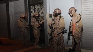 İstanbul Merkezli DEAŞ Operasyonunda 29 Şüpheli Yakalandı