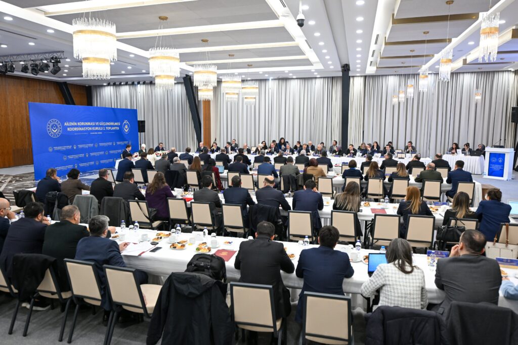 Adalet-Bakani-Yilmaz-Tunctan-Ailenin-Korunmasi-Ile-Ilgili-Kararlilik-Vurgusu-3-1024x683 Adalet Bakanı Yılmaz Tunç’tan Ailenin Korunması İle İlgili Kararlılık Vurgusu