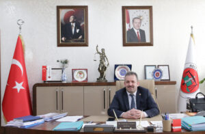 Adalet Bakanlığı Adli Tıp Kurumu Başkanı Dr. Öğr. Üyesi Hızır Aslıyüksek Kimdir