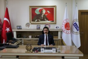 Adalet-Bakanligi-Rize-Personel-Egitim-Merkezi-Baskan-Yardimcisi-Mustafa-Sever-kimdir-300x200 Adalet Bakanlığı Rize Personel Eğitim Merkezi Başkan Yardımcısı Mustafa Sever kimdir