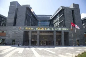 Adliyede silahlı saldırı Savcı, eski eşi olan kadın hakimi yaraladı