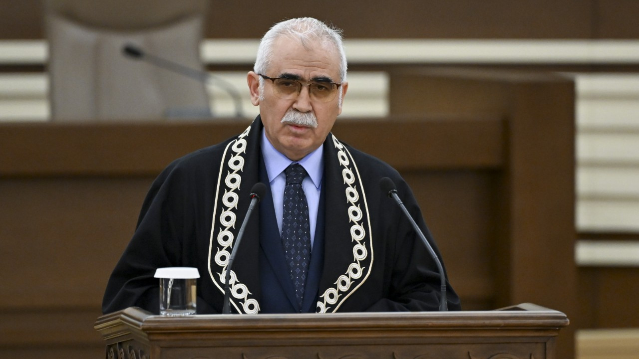 Anayasa Mahkemesi Başkanı Kadir Özkaya Kimdir? 1 Anayasa Mahkemesi Başkanı Kadir Özkaya Kimdir
