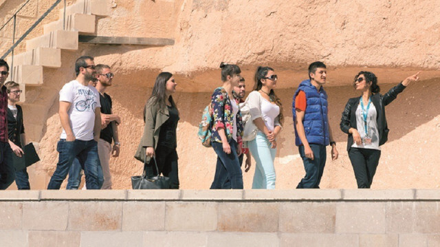 Anayasa Mahkemesi’nden turist rehberliği düzenlemesine iptal kararı