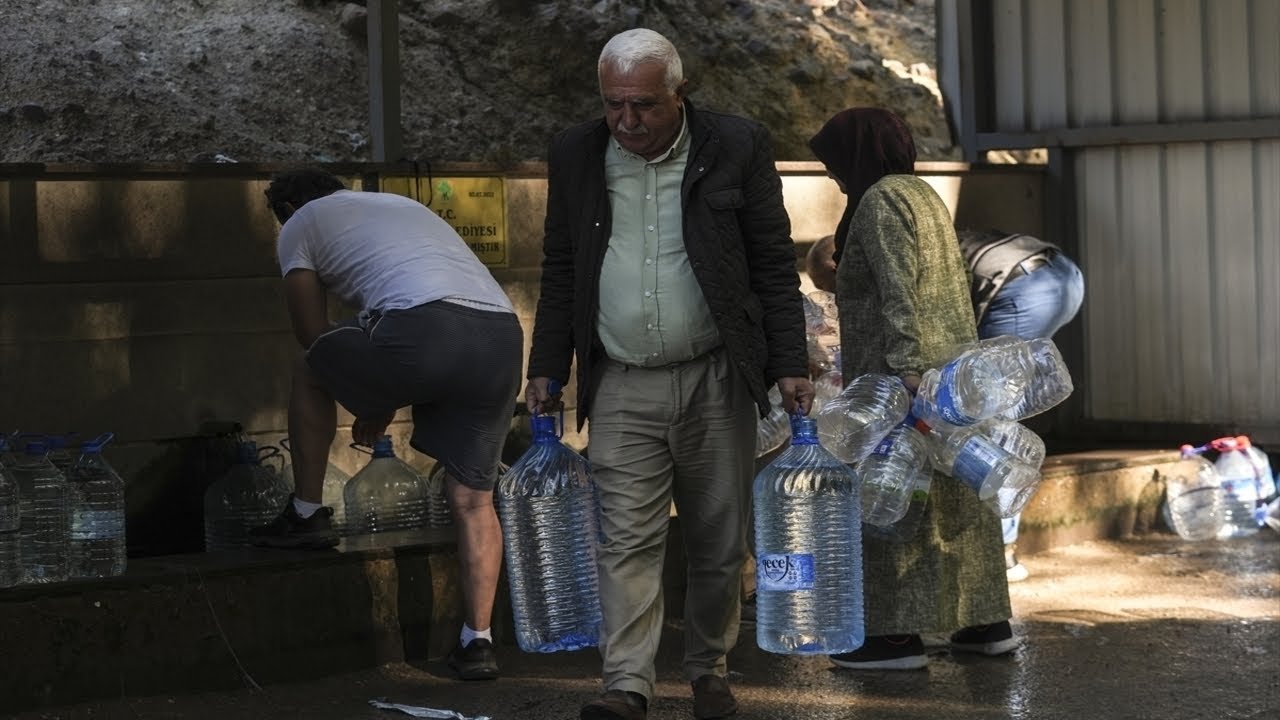 Belediyenin Yol Bakımı, Onarımı ve Su Hizmetini Yapmaması Halinde Dava Açılabilir mi? Hukuki ve İdari Yaptırımlar Nelerdir?