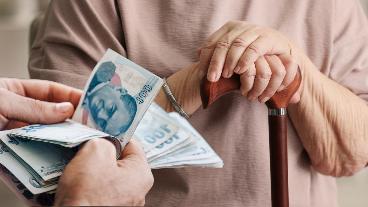 Emekli bayram ikramiyesi 2026 ne kadar olacak? Ramazan ve Kurban Bayramı ikramiye miktarları ne kadar?