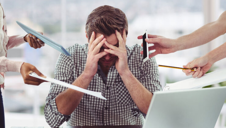 Ofis Ortamında Çalışanlar İçin Stres Yönetimi: Verimlilik ve Ruh Sağlığı İçin Kapsamlı Rehber