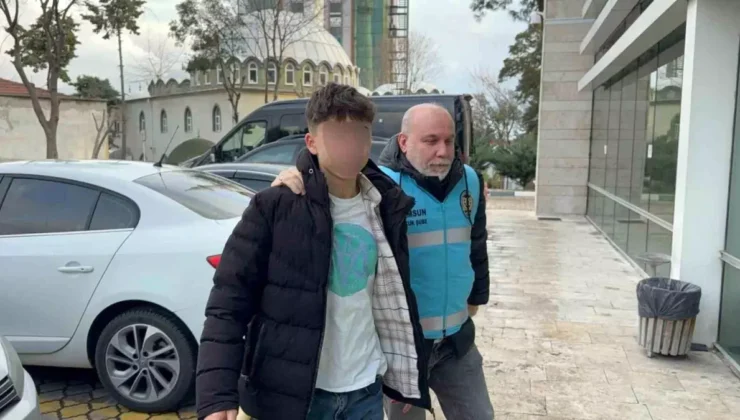 Samsun’da 2 kişiyi bıçaklayan 16 yaşındaki çocuk adliyeye sevk edildi