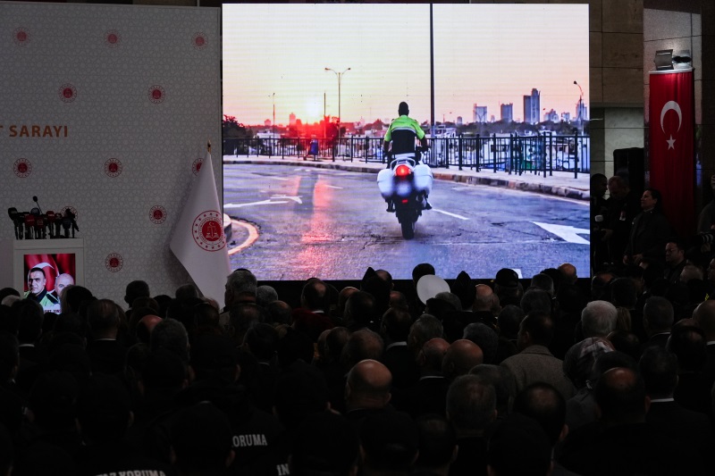 Sehitlerimiz-Fethi-Sekin-ile-Musa-Can-Sehadetlerinin-9.-Yilinda-Izmir-Adliyesinde-Anildi-5 Şehitlerimiz Fethi Sekin ile Musa Can, Şehadetlerinin 9. Yılında İzmir Adliyesi’nde Anıldı