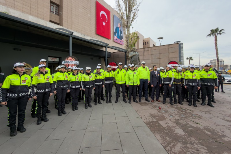 Sehitlerimiz-Fethi-Sekin-ile-Musa-Can-Sehadetlerinin-9.-Yilinda-Izmir-Adliyesinde-Anildi-7 Şehitlerimiz Fethi Sekin ile Musa Can, Şehadetlerinin 9. Yılında İzmir Adliyesi’nde Anıldı