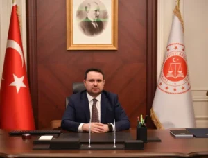Adalet-Bakani-Akin-Gurlek