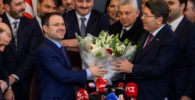 Adalet Bakanlığında Görev Değişimi: Akın Gürlek Görevi Yılmaz Tunç’tan Devraldı