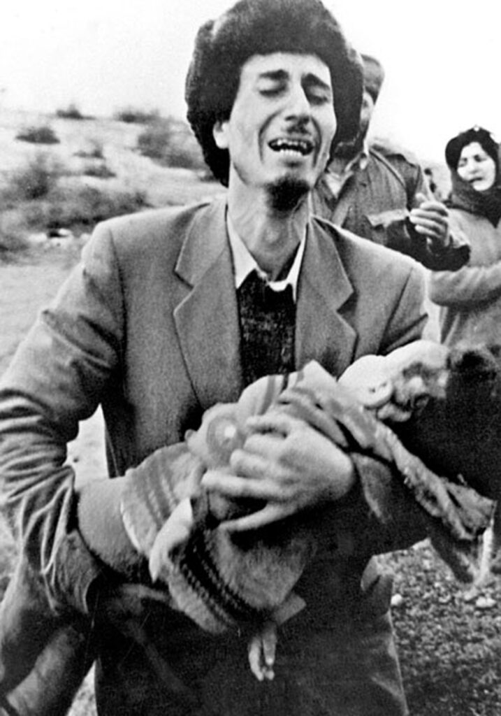 Azerbaycanin-Unutulmayan-Acisi-Hoca-Katliami.-Hoca-Katliami-nedir-ne-zaman-yasandi-kim-yapti-kac-kisi-oldu-7-717x1024 Azerbaycan'ın Unutulmayan Acısı: Hocalı Katliamı. Hocalı Katliamı nedir, ne zaman yaşandı, kim yaptı, kaç kişi öldü?