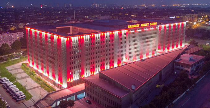 Bakırköy’de Silahlı Suç Örgütüne Ağır Darbe: 37 Şüpheli Hakkında Kamu Davası Açıldı