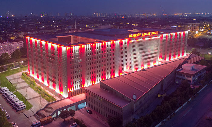 Bakırköy’de Silahlı Suç Örgütüne Ağır Darbe: 37 Şüpheli Hakkında Kamu Davası Açıldı