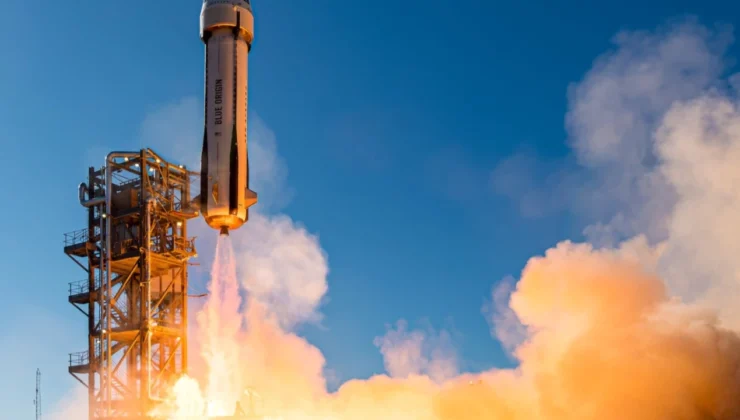 Blue Origin Uzay Turizmine Ara Veriyor, Rotasını Ay Görevlerine Çeviriyor