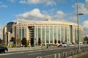 İstanbul Merkezli 17 İlde Dev Operasyon 58 Şüpheliye Eş Zamanlı Baskın