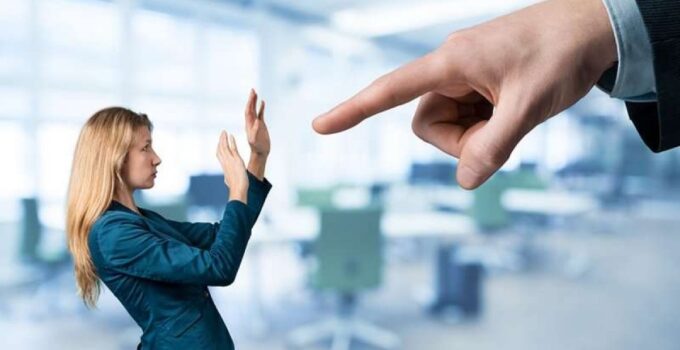 Mobbing İddiasıyla Kalem Değişikliği Talebi: Kamu Çalışanları Haklarını Nasıl Aramalı?