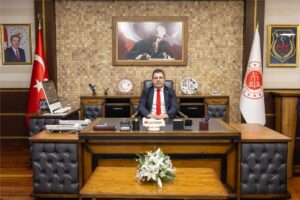 Adalet-Bakanligi-Ceza-ve-Tevkifevleri-Genel-Muduru-Celebi-Yilmaz-Kimdir-300x200 Adalet Bakanlığı Ceza ve Tevkifevleri Genel Müdürü Çelebi Yılmaz Kimdir