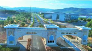 Bingol-Universitesi-26-Sozlesmeli-Personel-Alimi-Yapacak-300x169 Bingöl Üniversitesi 26 Sözleşmeli Personel Alımı Yapacak
