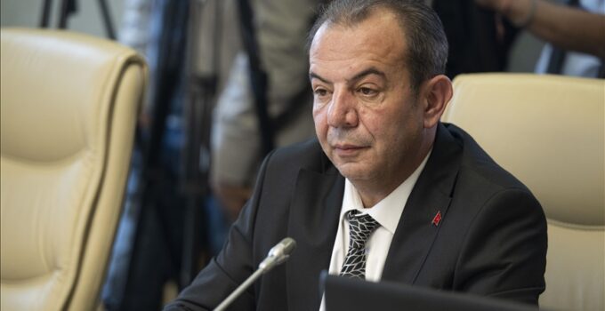 Bolu Belediye Başkanı Tanju Özcan Görevden Uzaklaştırıldı