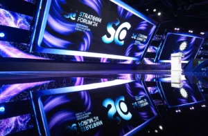 Dunya-Liderleri-STRATCOM-Zirvesi-Icin-Istanbulda-Bulusuyor-300x197 Dünya Liderleri STRATCOM Zirvesi İçin İstanbul’da Buluşuyor