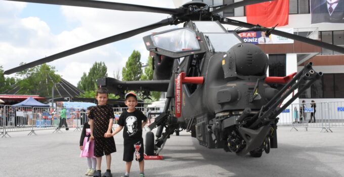 4. Aksaray Bilim Festivali F-16’ların Selamlama Uçuşuyla Görkemli Şekilde Başladı