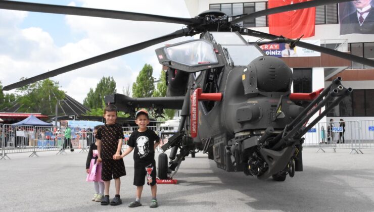 4. Aksaray Bilim Festivali F-16’ların Selamlama Uçuşuyla Görkemli Şekilde Başladı 1 4. Aksaray Bilim Festivali F-16’ların Selamlama Uçuşuyla Görkemli Şekilde Başladı