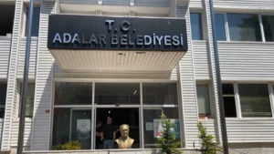 Adalar Belediyesi Yolsuzluk Operasyonunda Başkan Ali Ercan Akpolat Dahil 41 Gözaltı