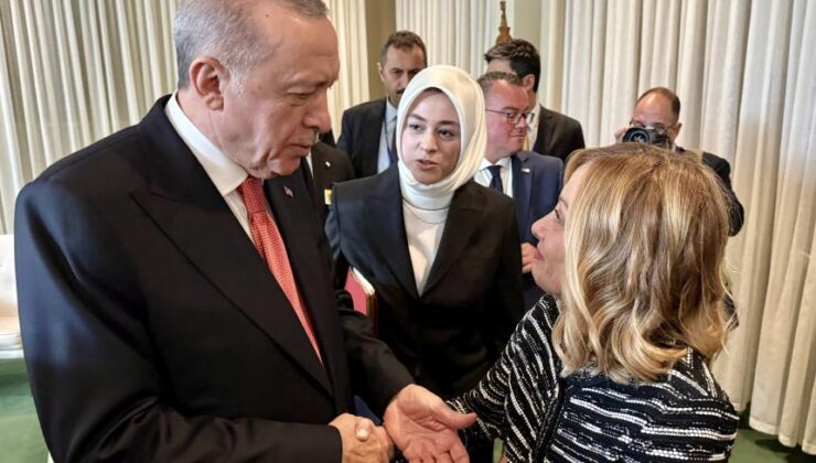 Giorgia-Meloni-sigarayi-birakti-Erdoganin-tavsiyesinden-8-ay-sonra-G7de-acikladi-2-740x420 Giorgia Meloni sigarayı bıraktı: Erdoğan’ın tavsiyesinden 8 ay sonra G7’de açıkladı