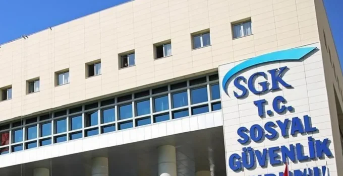 SGK 10 Sözleşmeli Bilişim Personeli Alımı Yapacak. Başvurular 12 Temmuz’da Sona Erecek