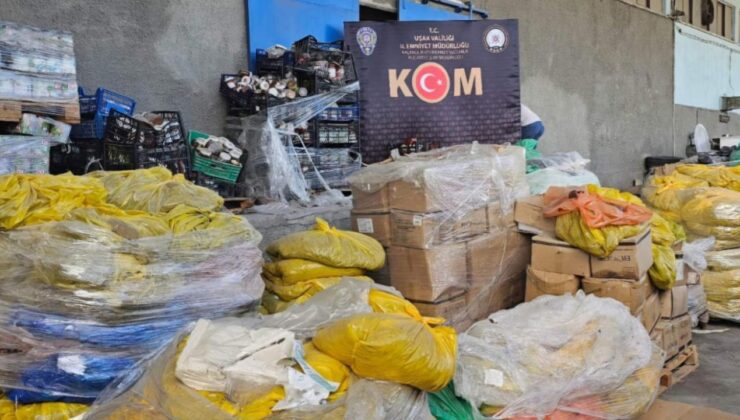 Uşak’ta Son Kullanma Tarihi Geçmiş 29 Ton Çikolata Ele Geçirildi