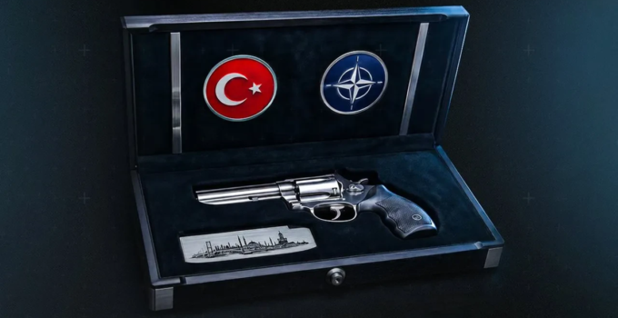 Cumhurbaşkanı Erdoğan, NATO Liderlerine Silah Hediye Etti