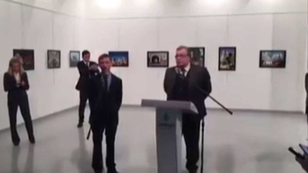 Karlov-Suikasti-Mahkeme-Karariyla-FETO-Casusluk-Operasyonu-Olarak-Kayda-Gecti-7-1024x578 Karlov Suikastı Mahkeme Kararıyla FETÖ Casusluk Operasyonu Olarak Kayda Geçti