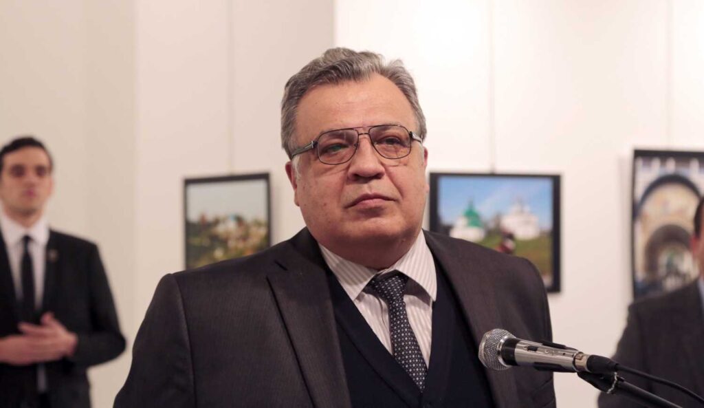 Karlov-Suikasti-Mahkeme-Karariyla-FETO-Casusluk-Operasyonu-Olarak-Kayda-Gecti-8-1024x593 Karlov Suikastı Mahkeme Kararıyla FETÖ Casusluk Operasyonu Olarak Kayda Geçti