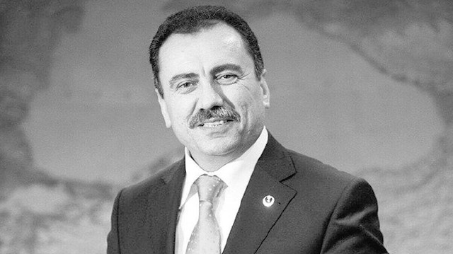 Muhsin Yazıcıoğlu’nun Ölümüne İlişkin Soruşturmada 10 İlde Operasyon Yapıldı ve 25 Şüpheli Yakalandı 1 Muhsin Yazıcıoğlu’nun Ölümüne İlişkin Soruşturmada 10 İlde Operasyon Yapıldı ve 25 Şüpheli Yakalandı