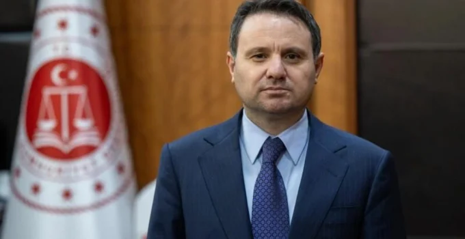 Adalet Bakani Akin Gurlek Yargida Disiplin Verilerini Acikladi. 84 Hakim ve Savci Meslekten Cikarildi Adalet Bakanı Akın Gürlek Yargıda Disiplin Verilerini Açıkladı. 84 Hâkim ve Savcı Meslekten Çıkarıldı