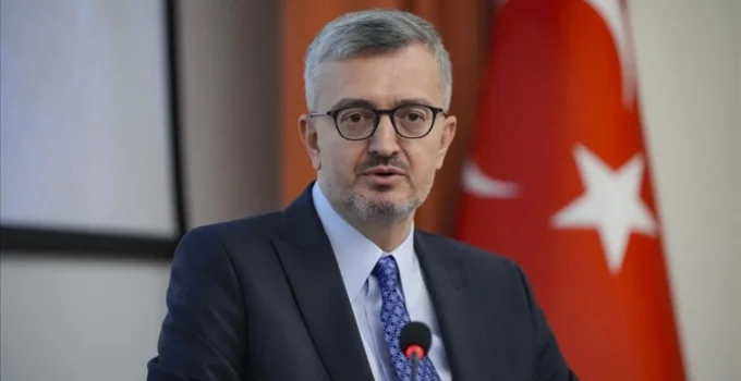 Burhanettin Duran’dan 10 Ağustos Mesajı Geldi. Türkiye’nin Demokrasi Yolculuğuna Dikkat Çekti