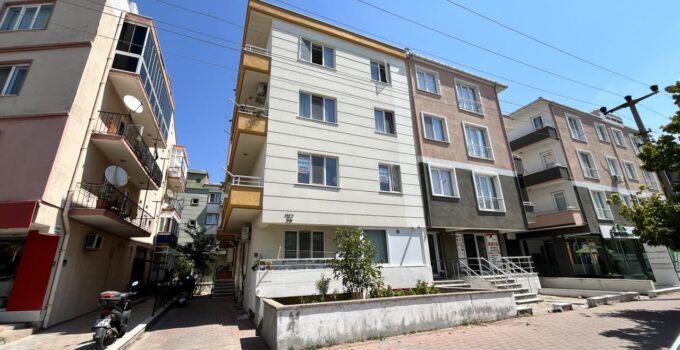 Çanakkale’de İlaçlama Faciası. 9 Yaşındaki Çocuk Hayatını Kaybetti, Anne Yoğun Bakımda