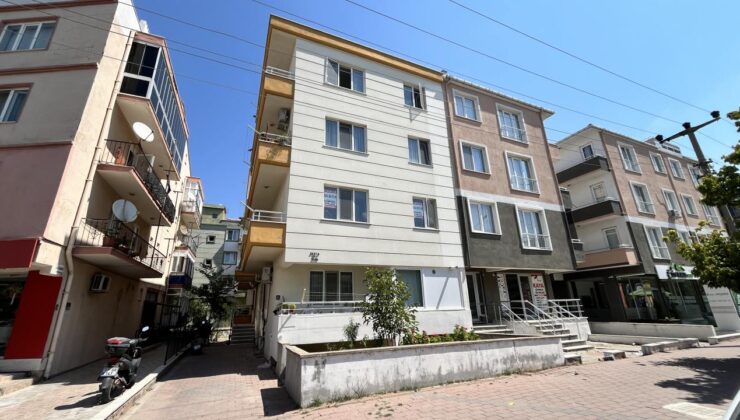 Çanakkale’de İlaçlama Faciası. 9 Yaşındaki Çocuk Hayatını Kaybetti, Anne Yoğun Bakımda 1 Çanakkale’de İlaçlama Faciası. 9 Yaşındaki Çocuk Hayatını Kaybetti, Anne Yoğun Bakımda