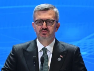 İletişim Başkanı Burhanettin Duran Terörsüz Türkiye Hedefinde Tarihî Adım Atıldığını Açıkladı